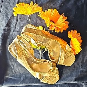 Ladies Gold Heel Sexy Shoes